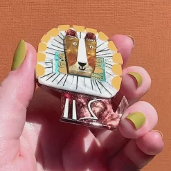 Erstwilder A Lion Named Roar Brooch* Brooches
