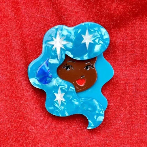 Erstwilder Aquarius The Accepting Brooch* Brooches