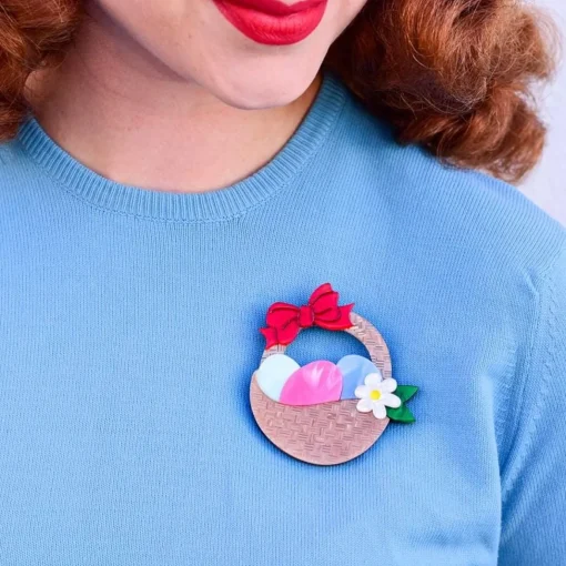 Erstwilder Egg Hunter'S Hamper Brooch* Brooches