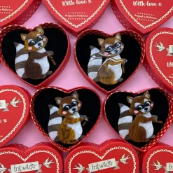 Erstwilder Love Bandit Brooch* Brooches