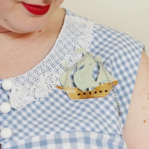 Erstwilder Meeting The Merfolk Brooch* Brooches