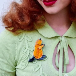 Erstwilder Mr. Beaver'S Bark Brooch* Brooches