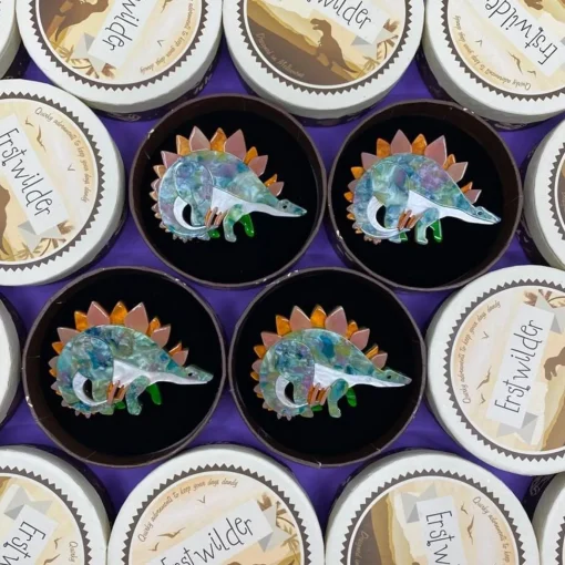 Erstwilder Patty Plate Brooch* Brooches