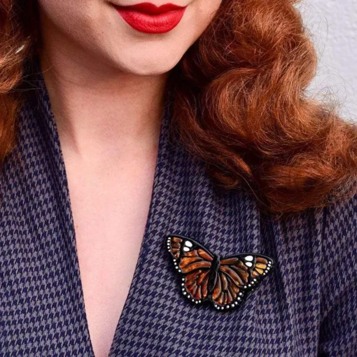 Erstwilder Prince Of Orange Brooch* Brooches