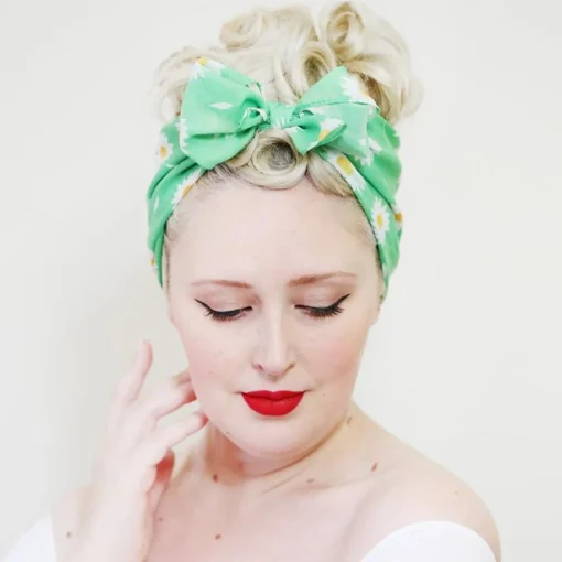 Erstwilder She Loves Me Daisy Head Scarf* Scarves