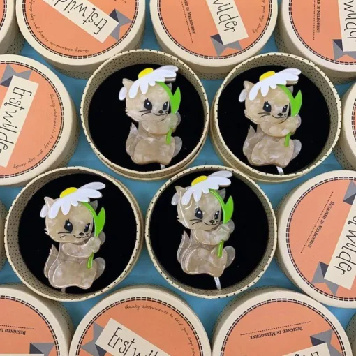 Erstwilder Spring Kitten Brooch* Brooches