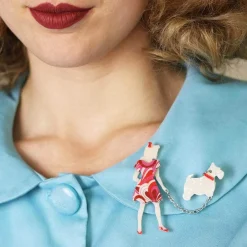Erstwilder Walking Wonders Brooch* Brooches