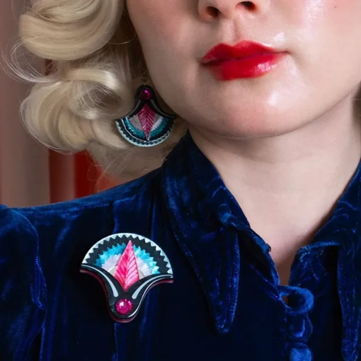 Erstwilder Whispers Of The Nile Brooch* Brooches